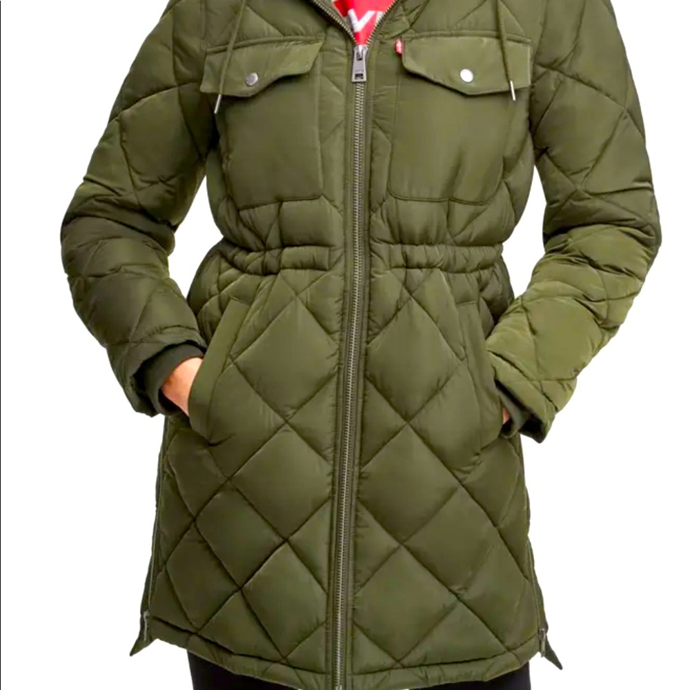 Black Levi’s Quilted Puffer Coat NWT